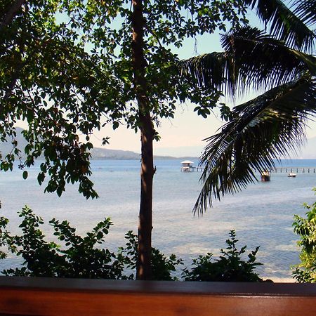 Bunaken Divers Sea Breeze Resort Ngoại thất bức ảnh
