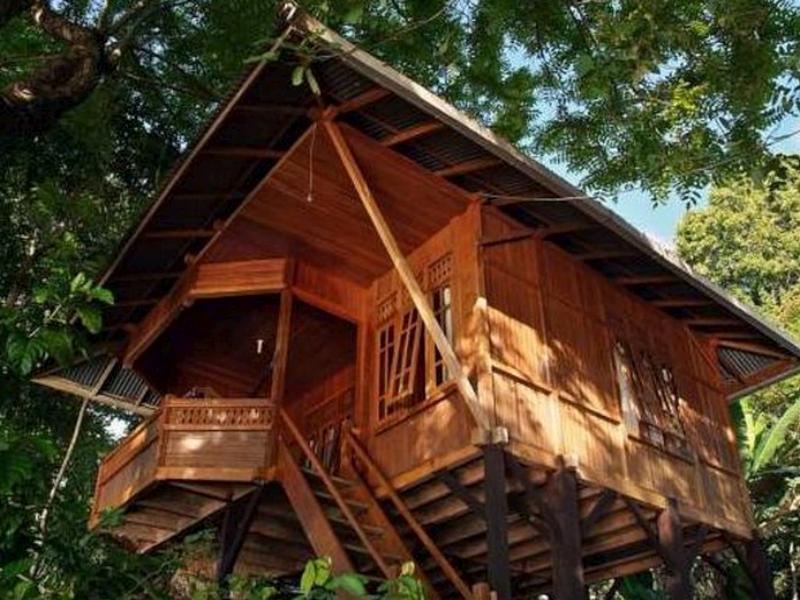 Bunaken Divers Sea Breeze Resort Ngoại thất bức ảnh